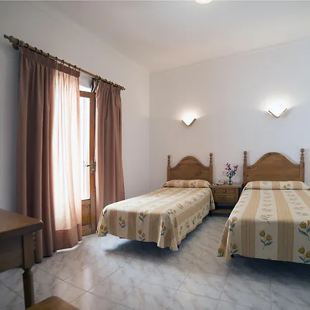 Casa de hóspedes Sa Rota 3*